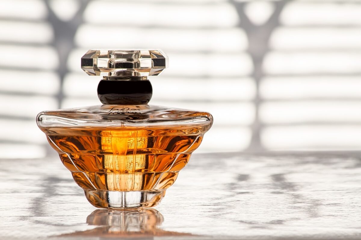 What are perfumes made of?